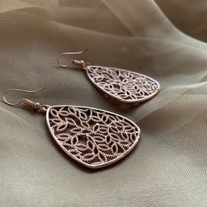 Golden Leaves Earrings